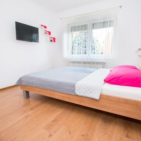 Apartamento Nada Karlovac Exterior foto