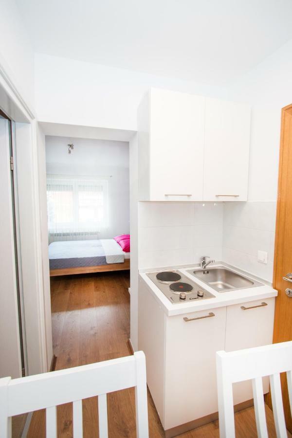 Apartamento Nada Karlovac Exterior foto