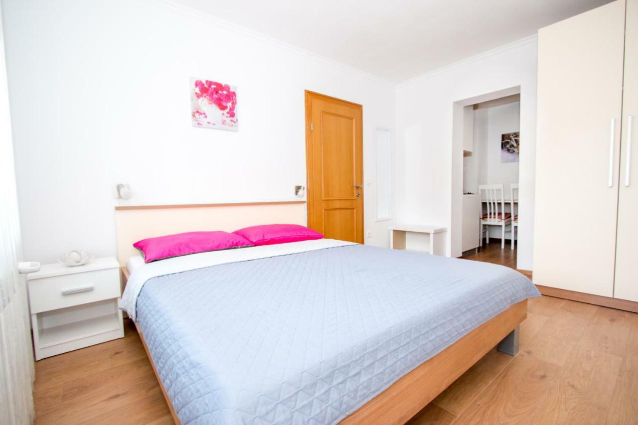 Apartamento Nada Karlovac Exterior foto